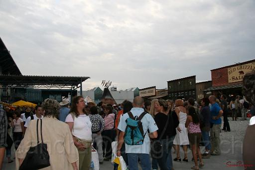 outside_031.jpg