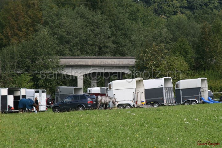 HE-Outside_048.jpg