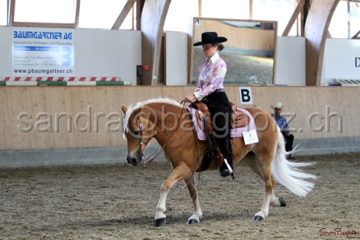 HS_016.jpg