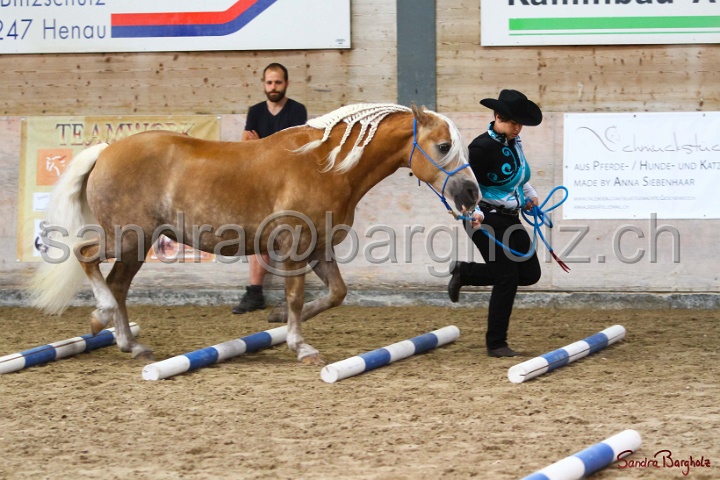 02-OIHT_034.jpg