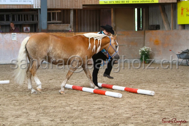 02-OIHT_035.jpg