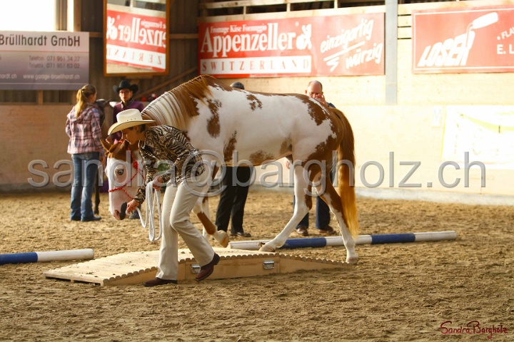 02-OIHT_054.jpg