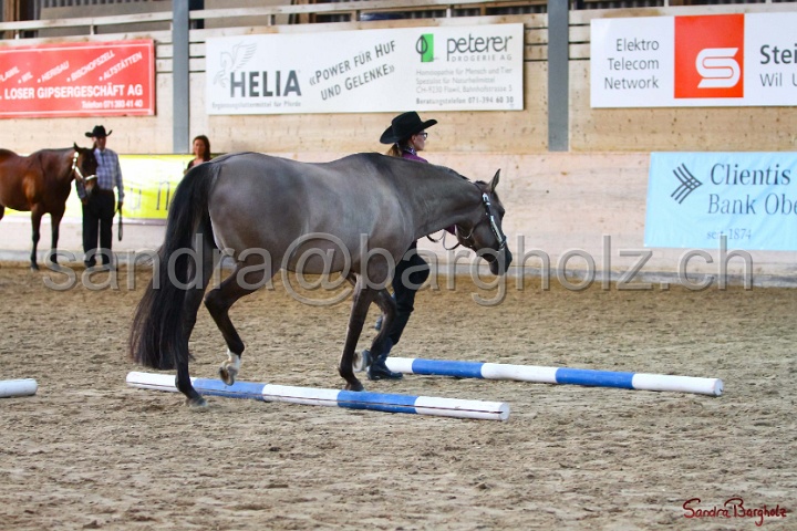 02-OIHT_111.jpg