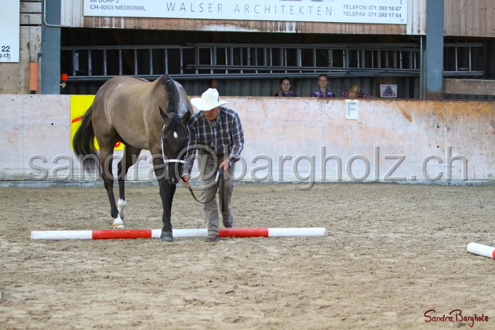02-OIHT_141.jpg