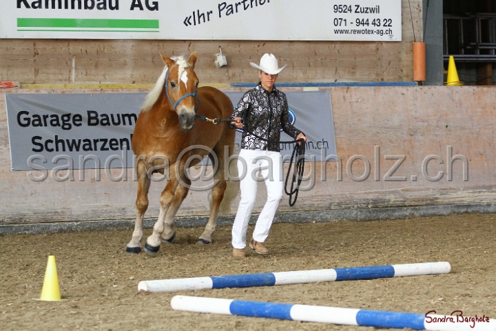 02-OIHT_326.jpg