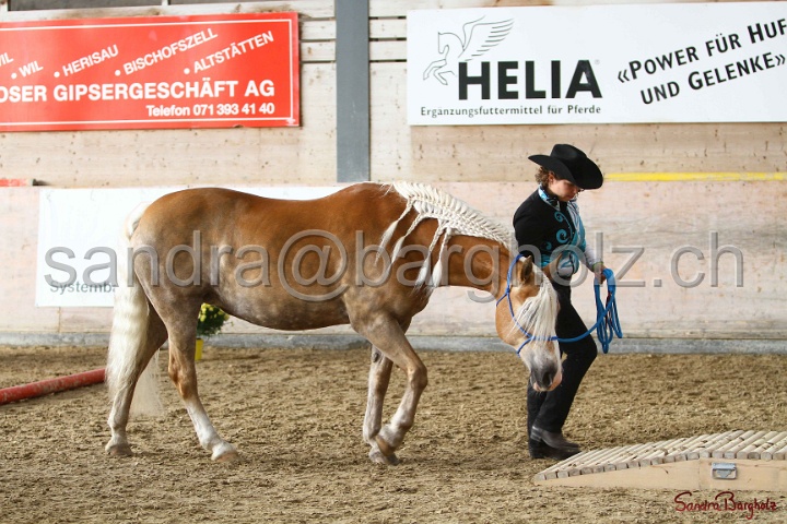 03-OKV-TIH_101.jpg