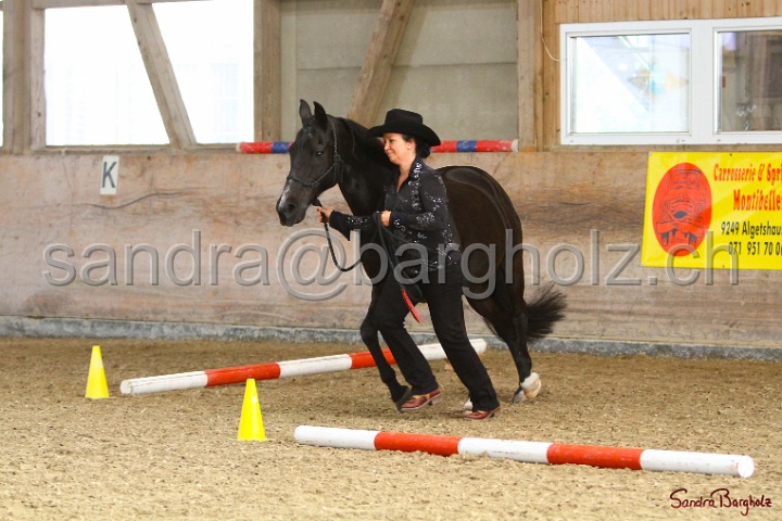 03-OKV-TIH_220.jpg