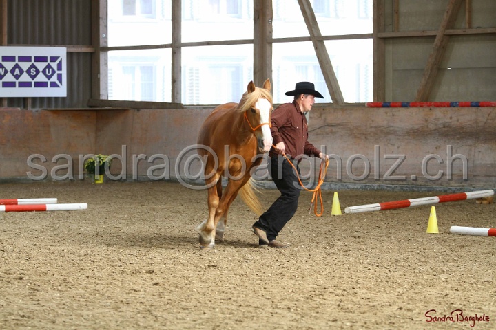 03-OKV-TIH_585.jpg