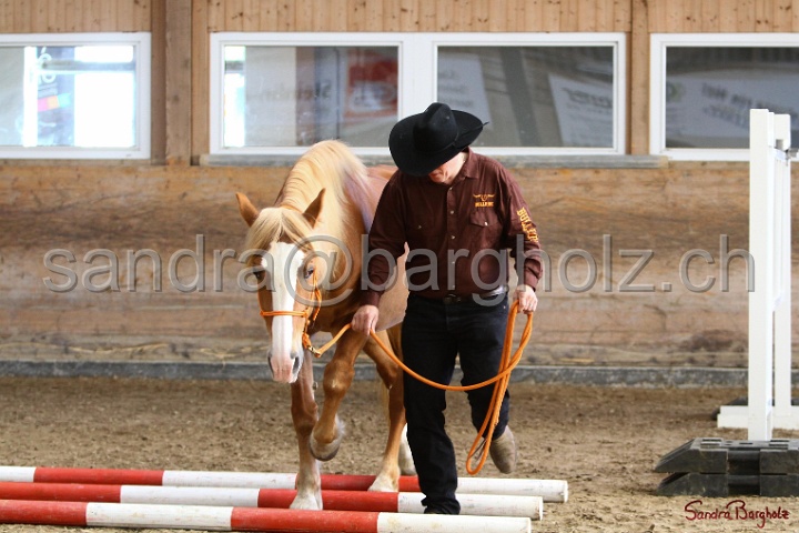 03-OKV-TIH_604.jpg